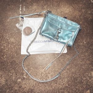 Handbag crossbody